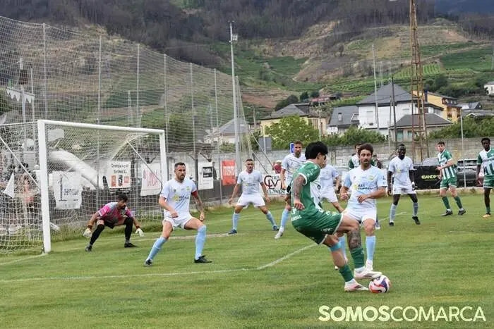 somoscomarca_20260614_vilamartin_oba&ntilde;adoiro_futbol_finalascensocdcorgomo (15)