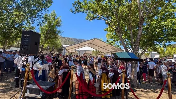 somoscomarca_sanpedrodetrones_fiestadelacabrera_puentededomingoflorez2159