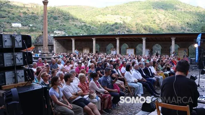 somoscomarca_asermidas_luarnalubre_concierto2511