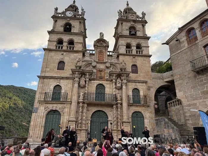 somoscomarca_asermidas_luarnalubre_concierto2526