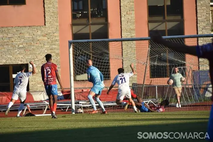 somoscomarca_202560912_futbol_calabagueiros_cdbarcosilva (11)