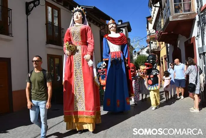 somoscomarca_20260914_obarco_fiestascristo_procesioncirsto (8)