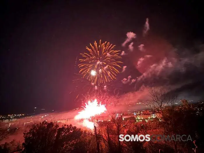 somoscomarca_obarco_fuegosartificiales_festasdocristo2026 (5)