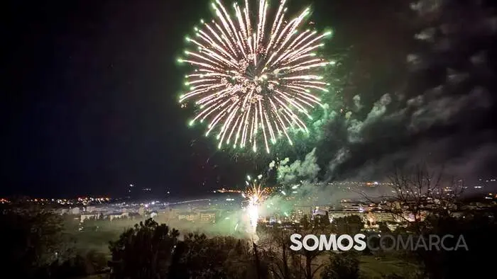 somoscomarca_obarco_fuegosartificiales_festasdocristo2026 (8)