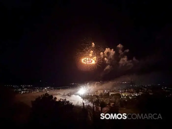 somoscomarca_obarco_fuegosartificiales_festasdocristo2026 (17)