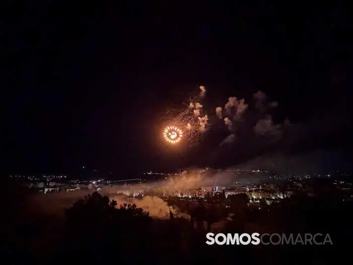 somoscomarca_obarco_fuegosartificiales_festasdocristo2026 (18)