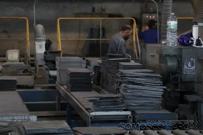 somoscomarca_trigal_visita_presidente_empresarios_galicia_irosa_pizarra_2021_10_04 (9)