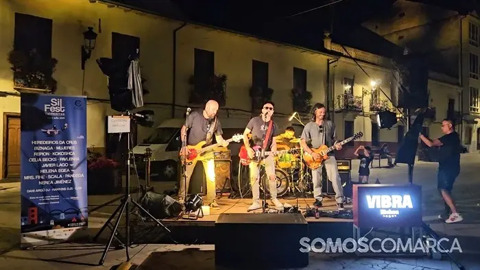 p_somoscomarca_20250703_obarco_plazamayor_conciertomrsfine_silfest (4)