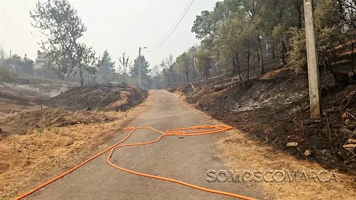 somoscomarca_20250816_larouco_incendio_freixido_mangera_panoramica