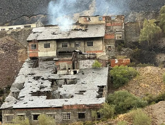 somoscomarca_20250915_casaio_minavalborraz_sputniklabrego1568