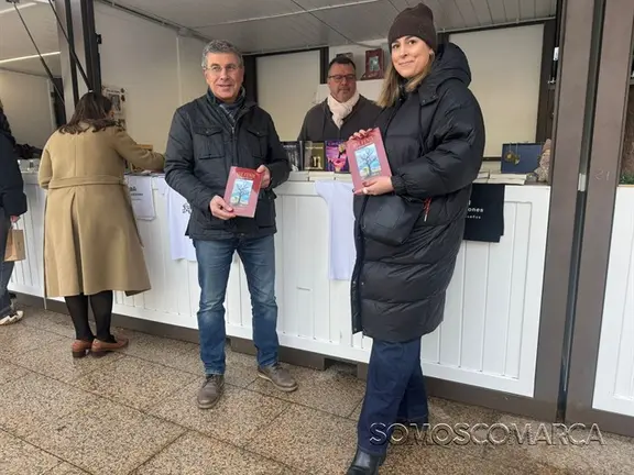 somoscomarca_2025120_obarco_ferianadal_librovilamartin2334