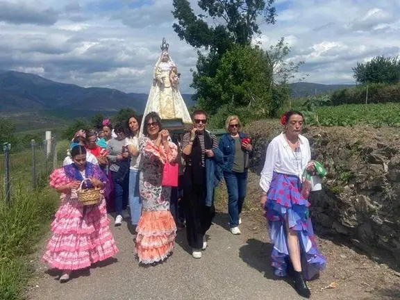 somoscomarca_ocastelo_feriadeabril_procesionasuncion (9)