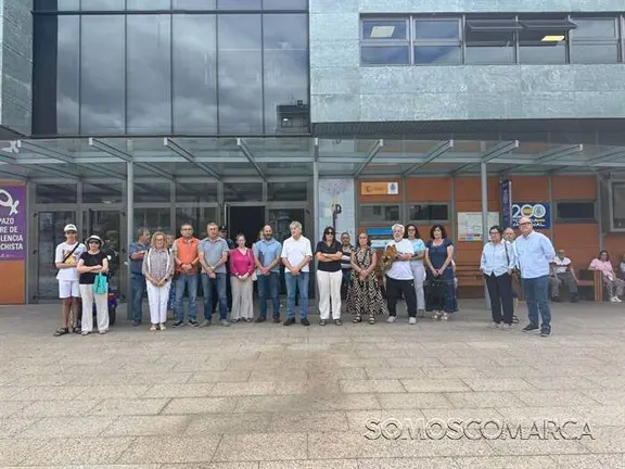 somoscomarca_20260060120626_obarco_concello_minutosilencio3725