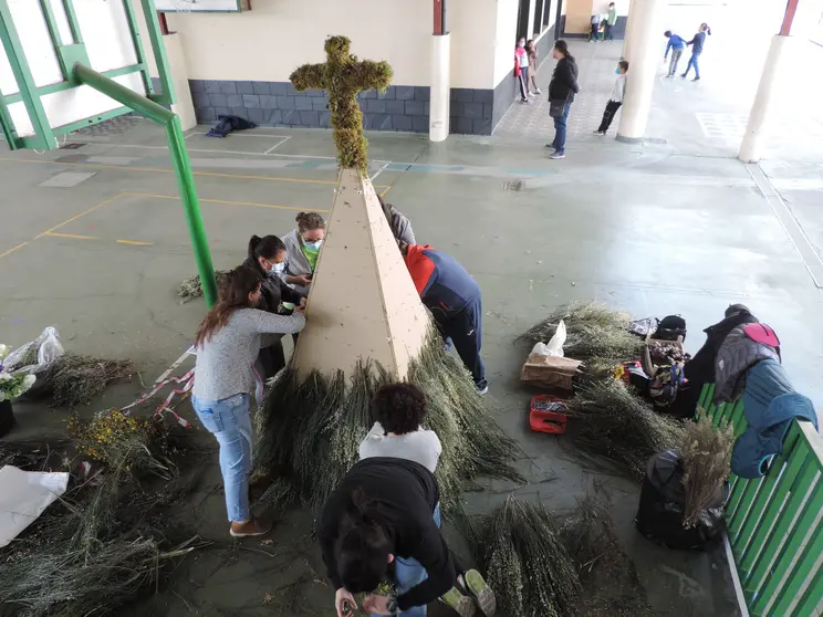 somoscomarca_elaboraciondemaios_hacermaio_colegio_obarco_ceipoteropedrayo_2022-4-29