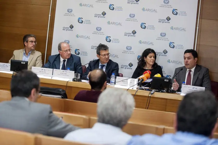 RUEDA DE PRENSA CLUSTER DE LA PIZARRA EN LA CONFEDERACION DE EMPRESARIOS DE OURENSE