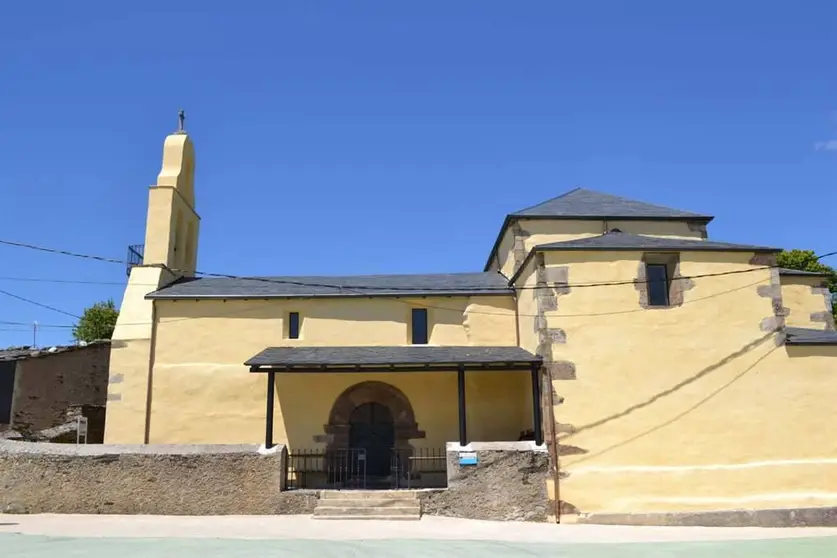 Iglesia de Lardeira donde se celebra el Padre Eterno