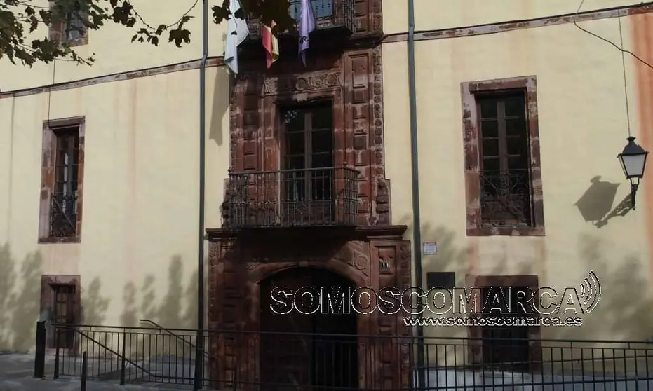somoscomarca_viloira_casagrande_fachada_puertas_2019-5.jpg
Creado