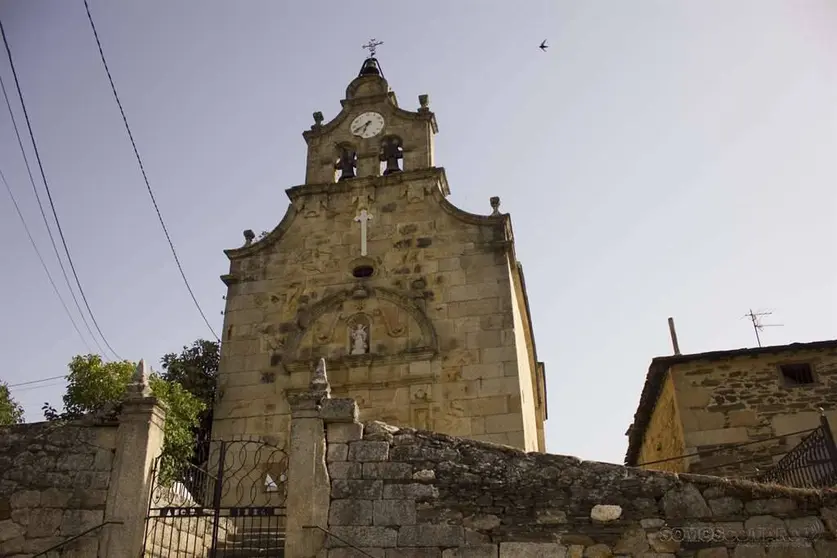 Iglesia de Seadur (Larouco)