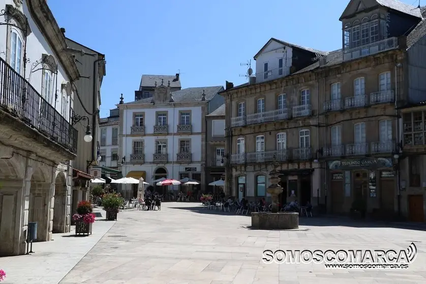 Plaza Mayor, Viana do Bolo