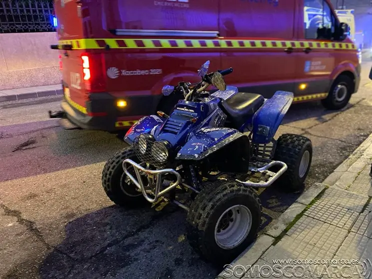 SOMOSCOMARCA_accidente_quad_obarco_florenciodelgado_policialocal_ambulancia_ges_2022-01-11 (3)