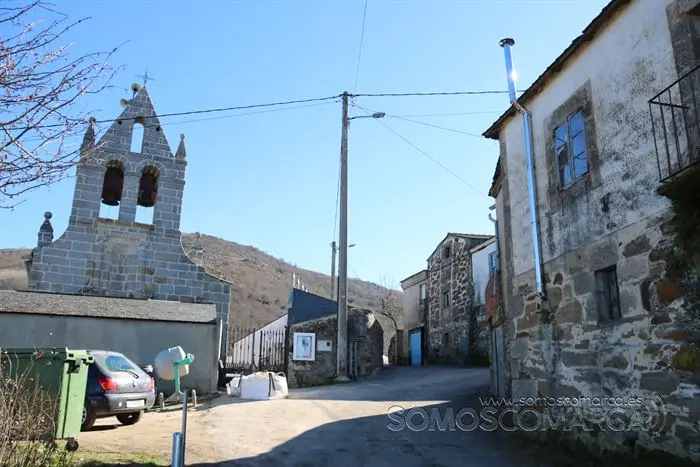Arreglos en la calle de la iglesia en Celavente (O Bolo)