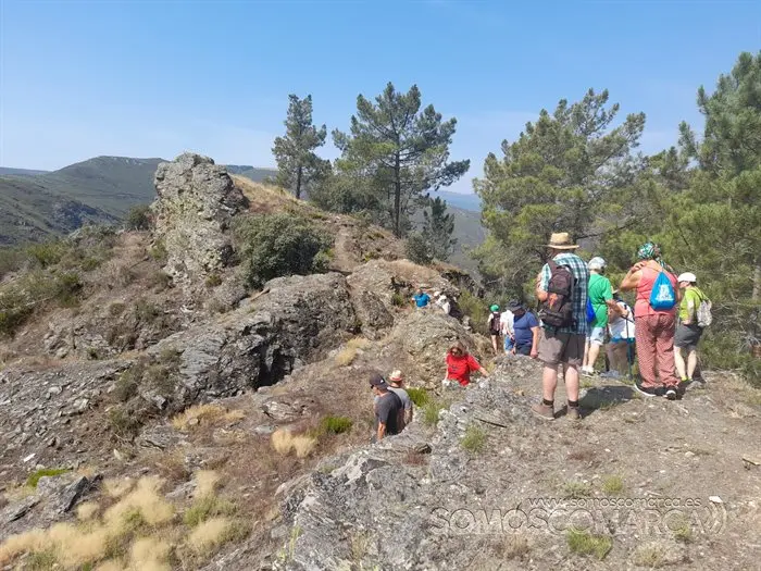 portada_somoscomarca_Segredos de Valdeorra_ lagares rupestres_Castrill&oacute;n de Larouco (7)