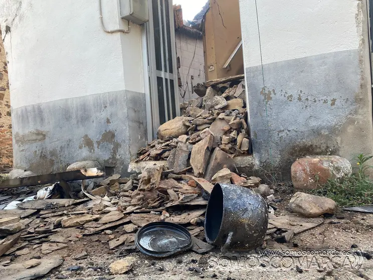 SOMOSCOMARCA_aveigadecascalla_viviendas_rubia_fuego_incendio_casas_quemado_2022-08-19 (19)