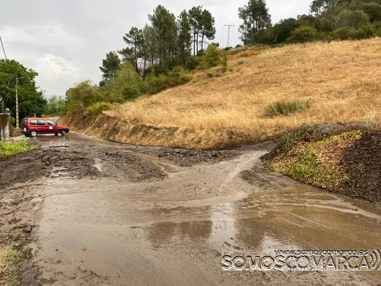 somoscomarca_tormenta_viloira_araña_Carretera_escorrentias_2022-08-107 (2)