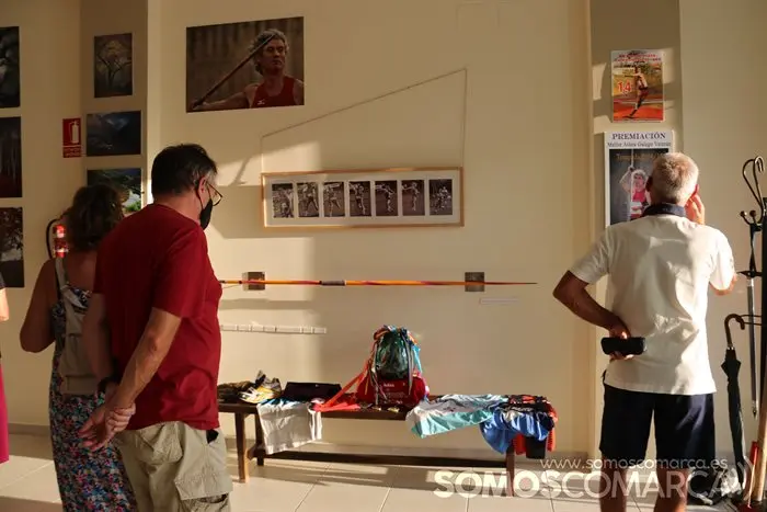 Exposición Luis Nogueira en Vilamartín (24)