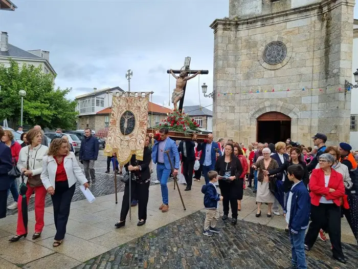 somoscomarca_obarco_festasdocristo_procesion_2022 (1)