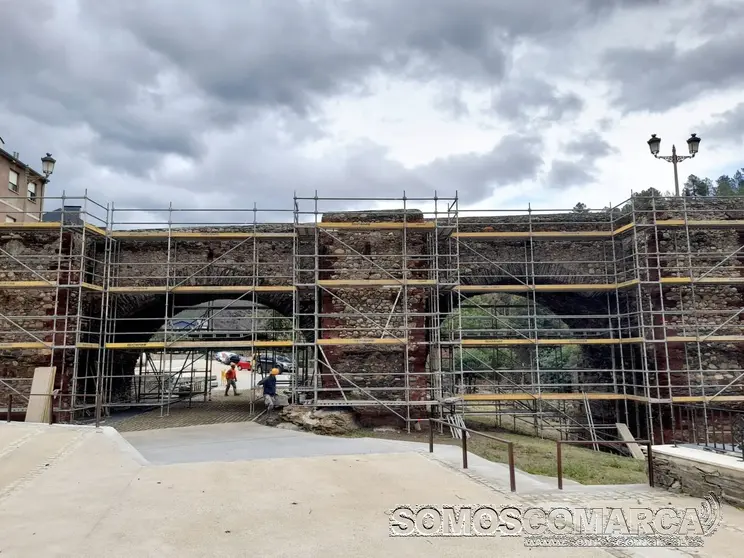 portada_somoscomarca_pontenova_sobradelo_carballeda_obra_andamio_2022-10-20