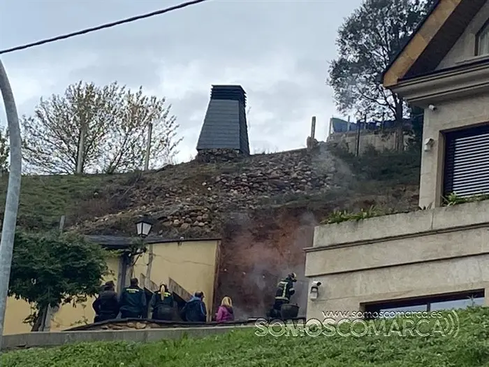 somoscomarca_vilamartin_incendio_cobertizo_2022 (1)