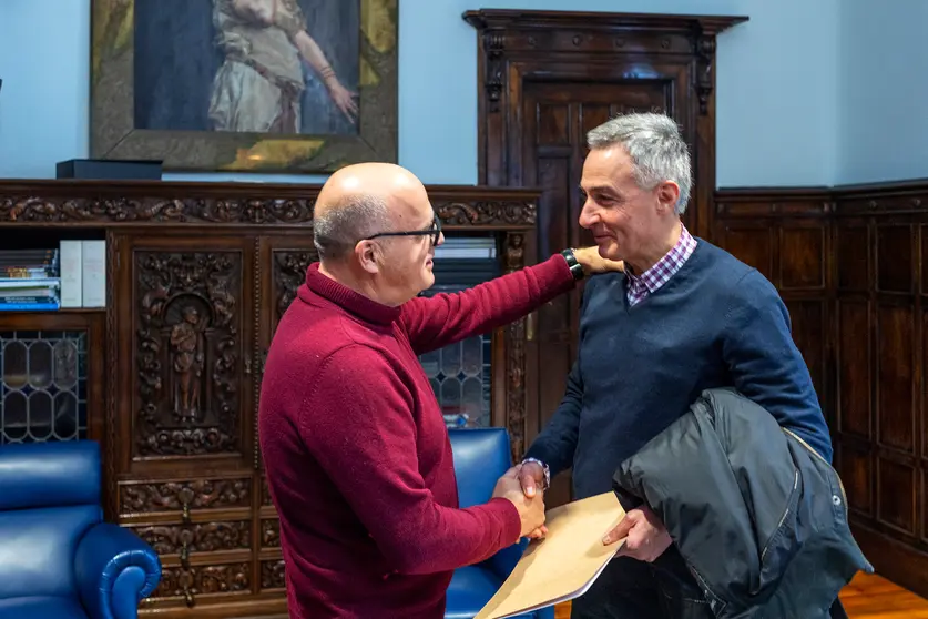 Reunion Manuel Baltar (Presidente da Deputación Ourense) con Elias Rodríguez Núñez (Alcalde do concello do Rubiá).