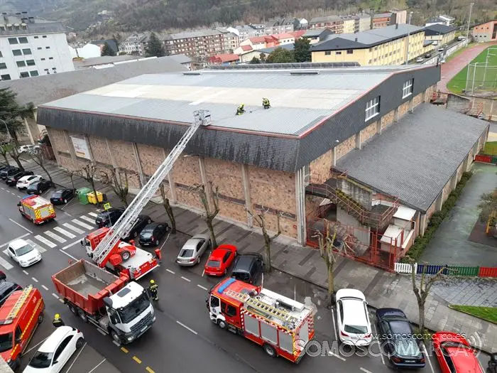 portada_somoscomarca_obarco_calabagueiros_grua_bomberos_2023-03-13-3179
