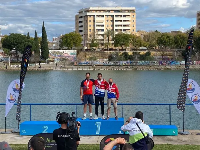 portada_somoscomarca_deporte_piragüismo_sevilla_2023-3784 (1)