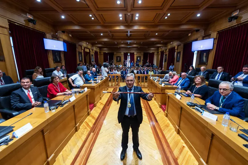 Luis Menor presidente da Deputación de Ourense (1)