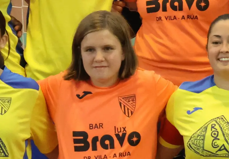 Gisela jugadora del Rúa Valdeorras Futsal a la selección Gallega