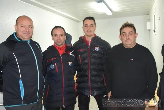 somoscomarca_obarco_campiñoviloira_presentacion_entrenadorcdbarco_linoestevez_iagootero_ (1)