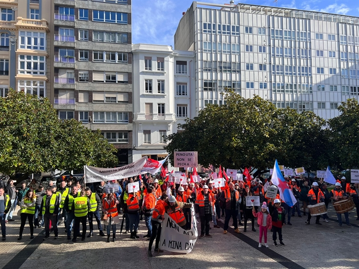 somoscomarca_231009_minapenouta_concentracion_acoruña_tsxg