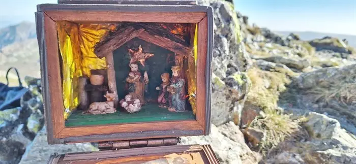 somoscomarca_2311126_navidad_belenpeñattrevinca_montañeros de galicia (1)