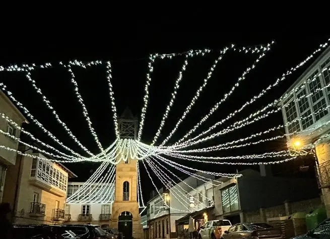 somoscomarca_231210_trives_navidad_decoracionnavideña_lucesdenadal (4)