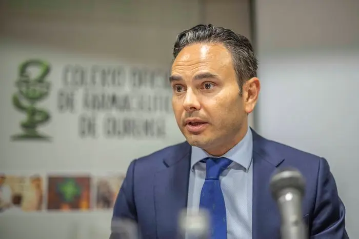 P_somoscomarca_231219_cofo_ruedadeprensa_farmacias_trives