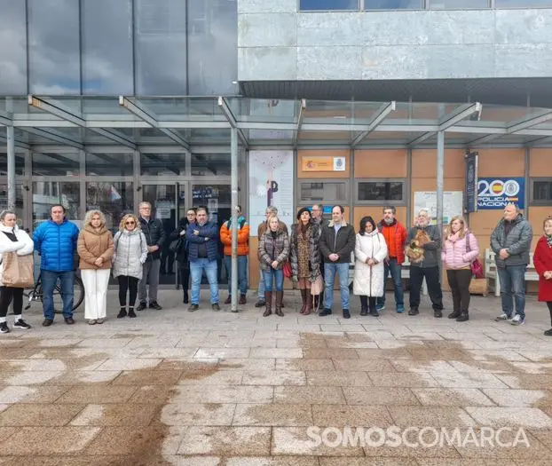 P_somoscomarca_240311_obarco_minutodesilencio
