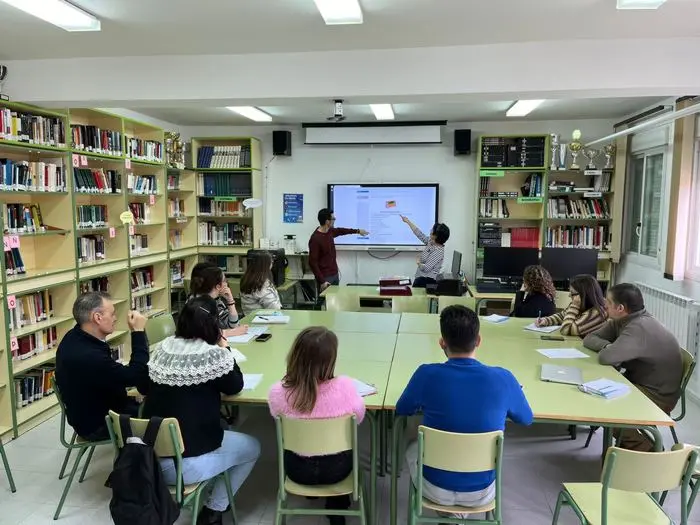 P_somoscomarca_240311_vianadobolo_profesores_pisuerga
