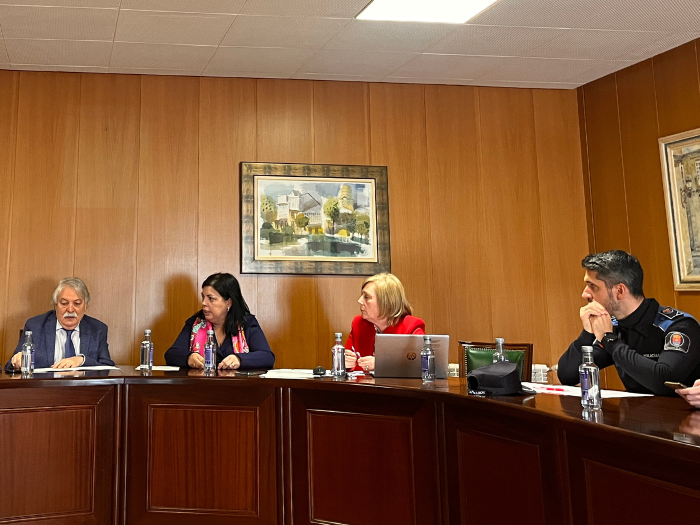 somoscomarca_240410_trives_juntaseguridadlocal_subdelegadogobierno
