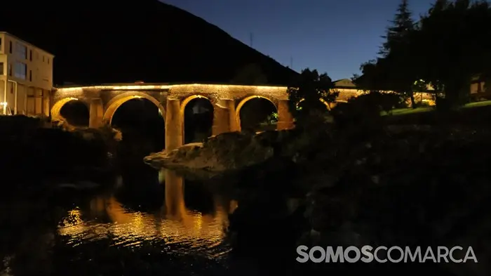 somoscomarca_240817_sobradelo_pontenova_puente_nocturna2571