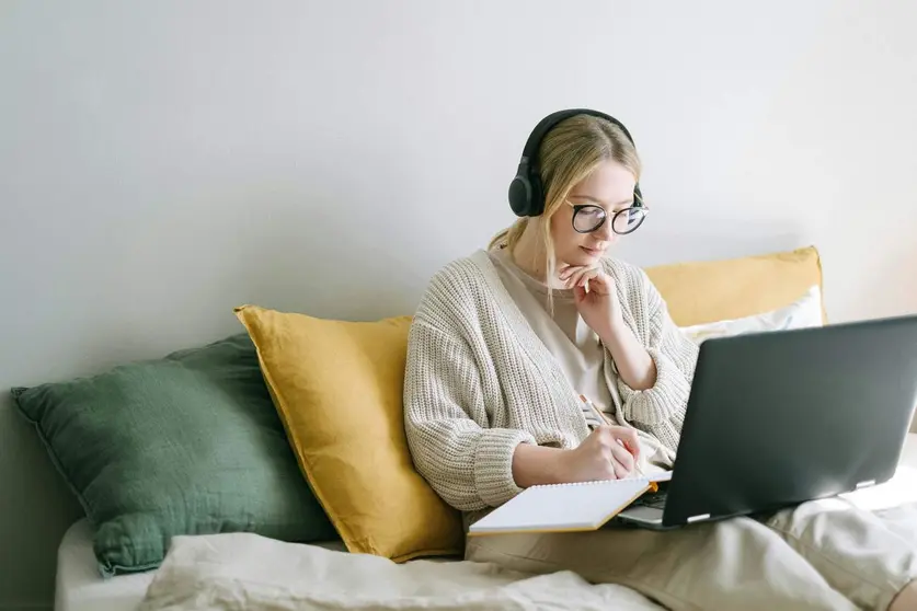 Desintoxicación digital vs minimalismo digital: ¿cuál es la diferencia?