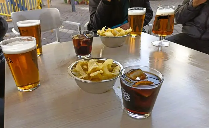 somoscomarca_20241027_terraza_consumición_cerveza