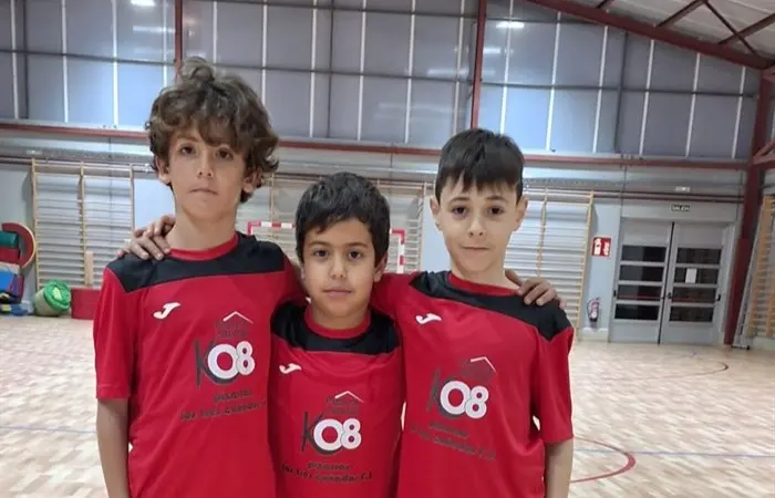 somoscomarca_20241115_futbolsala_trescuñados_alevin_4798 (1)