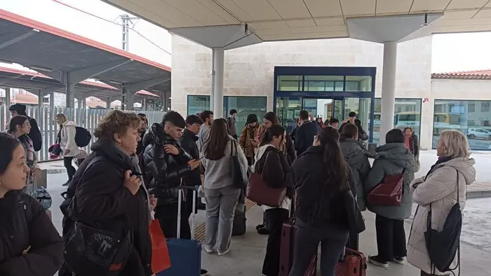 somoscomarca_241206_ourense_tren740